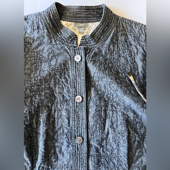J.Jill Quilted Blue Chambray Jacket - Picture 5 of 10